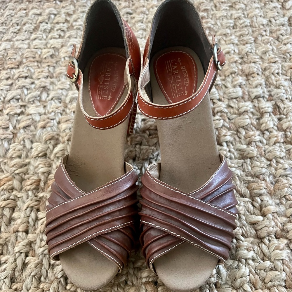 L’Artiste by Spring Step heels size 38